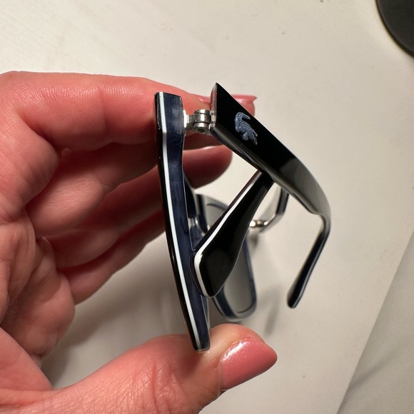 Lacoste L875SP Wayfarer Sunglasses - Picture 3 of 9